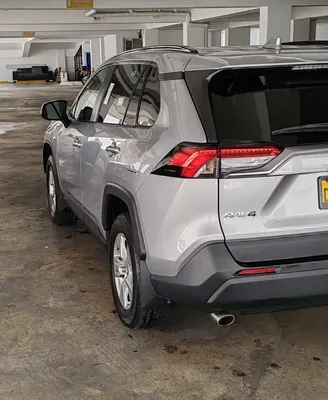 2020 Toyota Rav-4 — foto 2 / 8