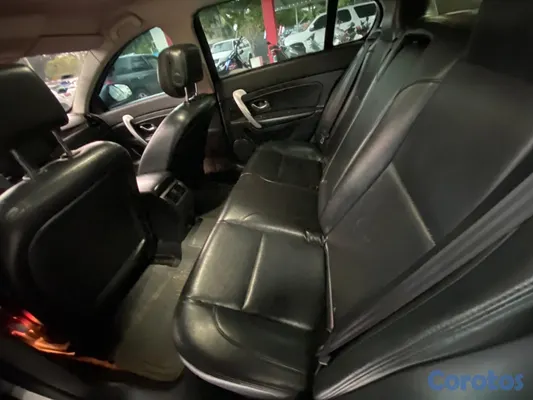 2011 Nissan Samsung — foto 8 / 11