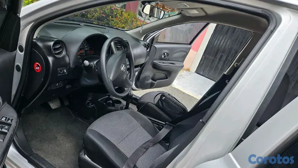 2019 Nissan March — foto 8 / 11