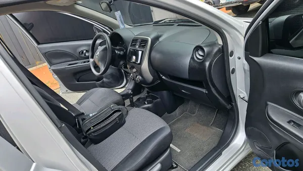 2019 Nissan March — foto 11 / 11