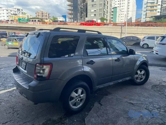 2009 Ford Escape — foto 3 / 4