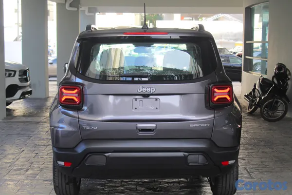 2026 Otra Jeep Renegade Sport — foto 5 / 11