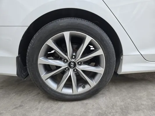 2019 Hyundai Sonata — foto 7 / 10