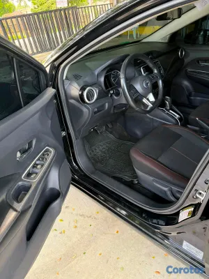 2020 Nissan Versa — foto 3 / 11