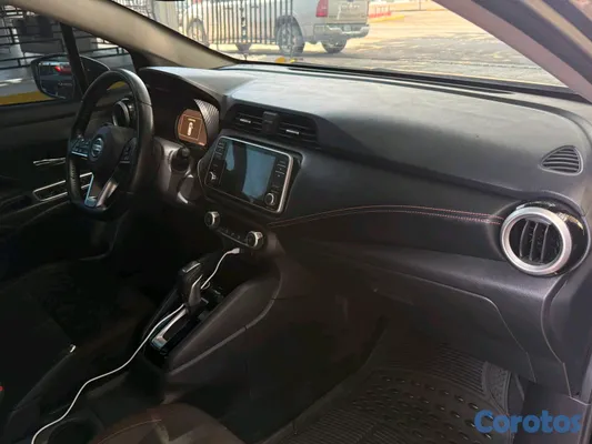 2020 Nissan Versa — foto 11 / 11