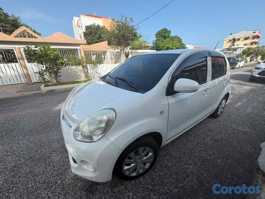 2016 Toyota Passo — foto 3 / 8
