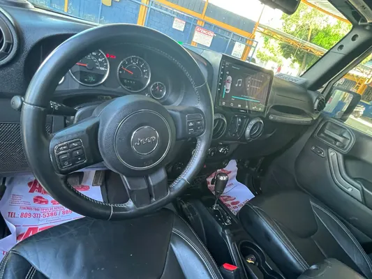 2016 Jeep Rubicon — foto 4 / 7