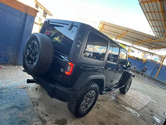 2016 Jeep Rubicon — foto 7 / 7