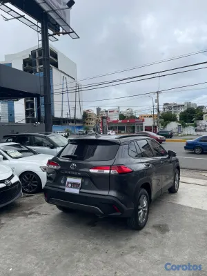 2023 Toyota Corolla Cross — foto 7 / 10