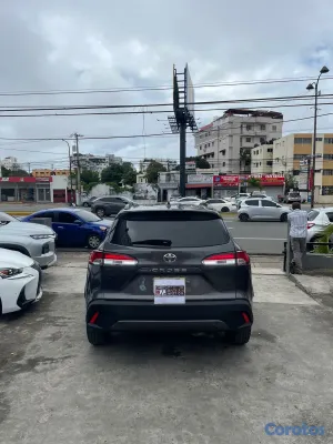 2023 Toyota Corolla Cross — foto 8 / 10