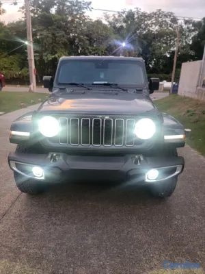 2024 Jeep Sahara — foto 3 / 8