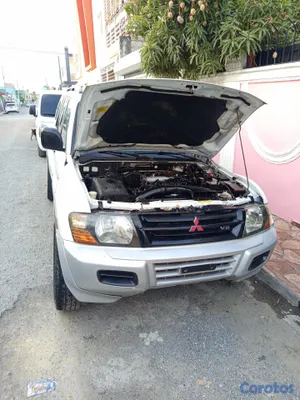 2001 Mitsubishi Montero — foto 7 / 7