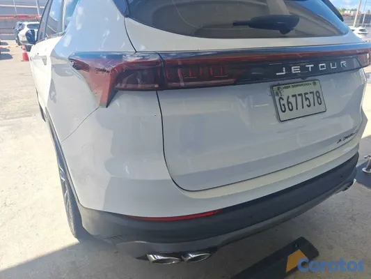 2024 Jetour X70 Plus — foto 9 / 15