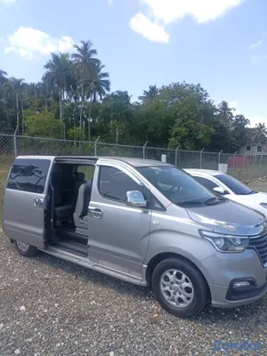 2019 Hyundai Grand Starex — foto 7 / 9