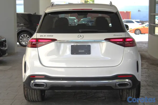 2026 Mercedes-Benz Clase GLE — foto 2 / 11