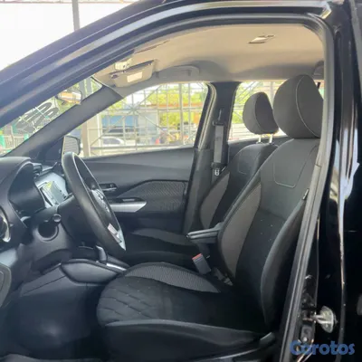 2020 Nissan Kicks — foto 2 / 12