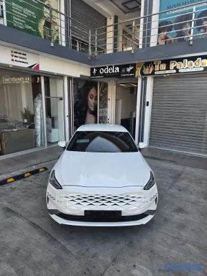 2022 Kia K8 — foto 4 / 12