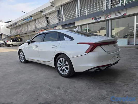 2022 Kia K8 — foto 5 / 12