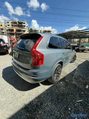 2022 Volvo Xc90 — foto 11 / 14