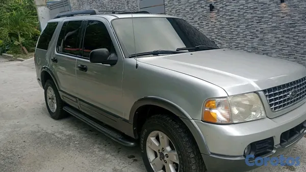2005 Ford Explorer — foto 4 / 6
