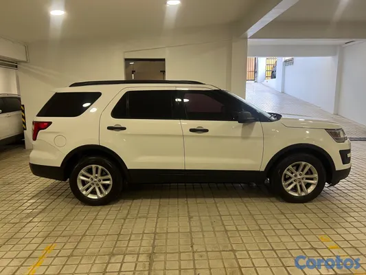 2017 Ford Explorer — foto 2 / 11