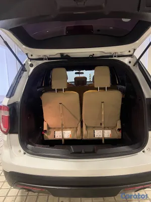 2017 Ford Explorer — foto 3 / 11