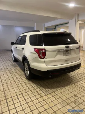 2017 Ford Explorer — foto 5 / 11