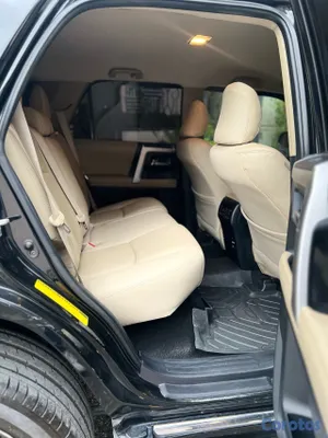 2018 Toyota 4 Runner — foto 8 / 15