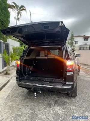 2018 Toyota 4 Runner — foto 10 / 15