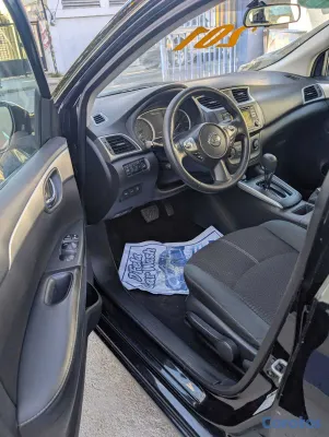 2019 Nissan Sentra — foto 9 / 14
