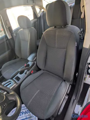 2019 Nissan Sentra — foto 10 / 14