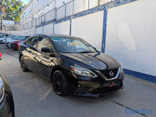 2019 Nissan Sentra — foto 14 / 14