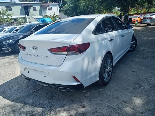 2019 Hyundai Sonata — foto 3 / 10