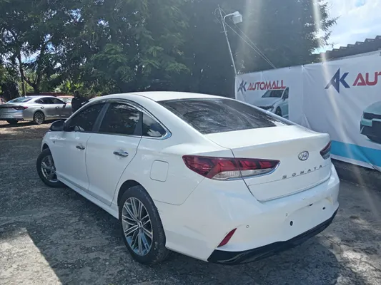 2019 Hyundai Sonata — foto 4 / 10