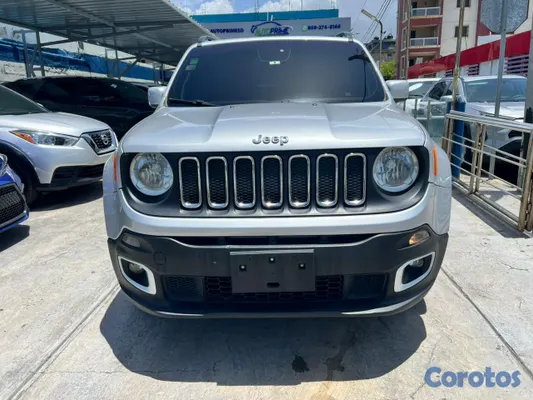 2018 Jeep Renegade — foto 7 / 12