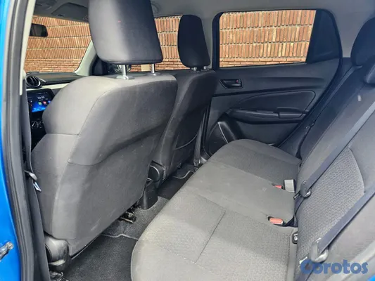 2022 Suzuki Swift — foto 13 / 13
