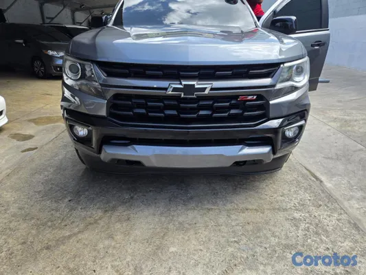 2022 Chevrolet Colorado — foto 2 / 5