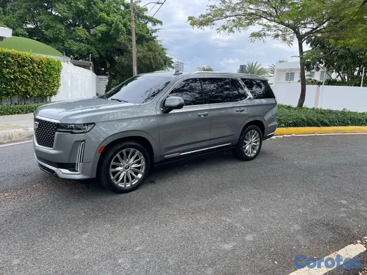 2023 Cadillac Escalade — foto 4 / 9