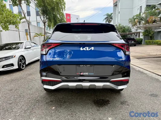 2023 Kia Sportage — foto 10 / 12