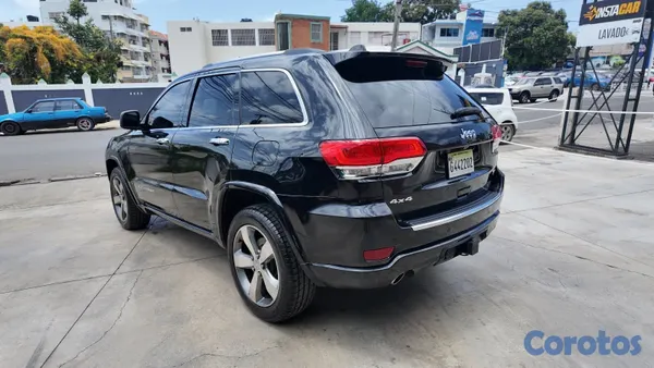 2015 Jeep Grand Cherokee — foto 4 / 10