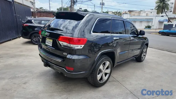 2015 Jeep Grand Cherokee — foto 6 / 10