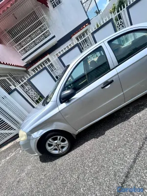 2011 Chevrolet Aveo — foto 5 / 9