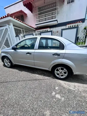 2011 Chevrolet Aveo — foto 6 / 9