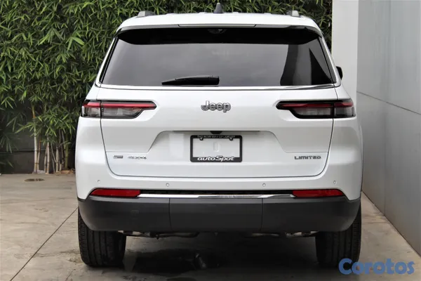 2025 Otra Jeep Grand Cherokee L Limited — foto 4 / 11
