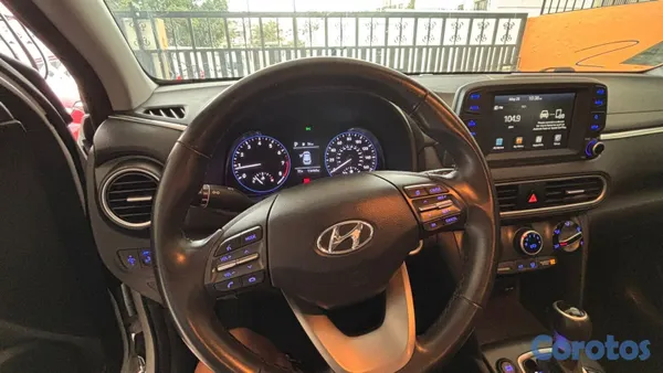 2021 Hyundai KONA — foto 10 / 10