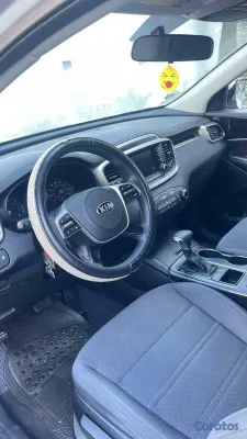 2020 Kia Sorento — foto 5 / 9