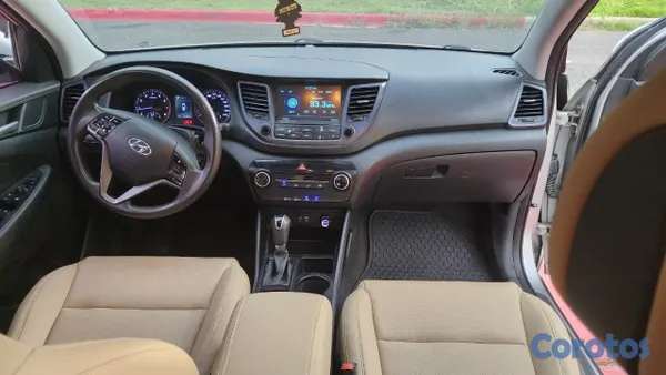 2017 Hyundai Tucson — foto 12 / 12