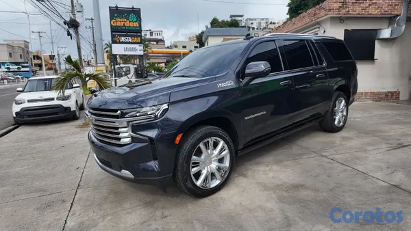 2022 Chevrolet Suburban — foto 3 / 10
