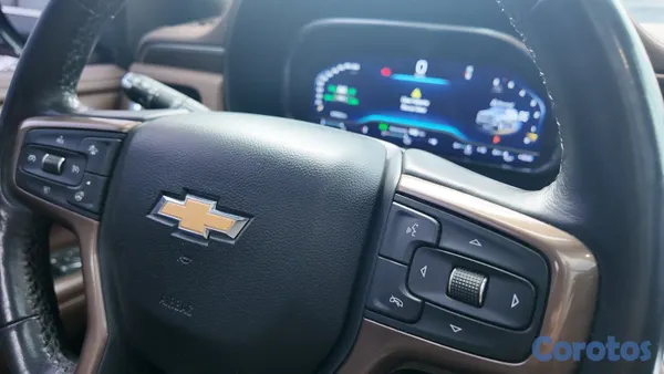 2022 Chevrolet Suburban — foto 6 / 10