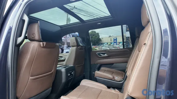 2022 Chevrolet Suburban — foto 10 / 10
